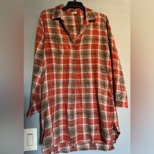 EN CRÉME PLAID TUNIC